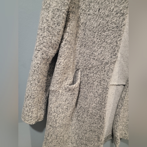 Zara Cardigan Sweater - Picture 3 of 4